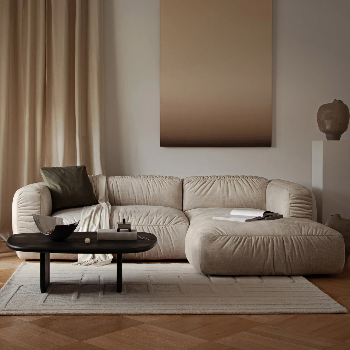 Minimalism confortabil: canapele cu design contemporan