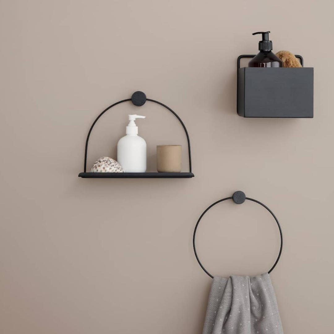 amenajare-baie-accesorii-simple-stil-minimalist