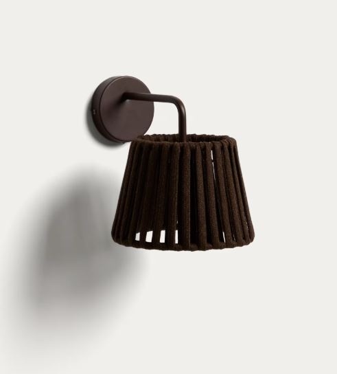 pret lambriu lemn exterior Aplica pentru exterior maro din metal Aldet Kave Home