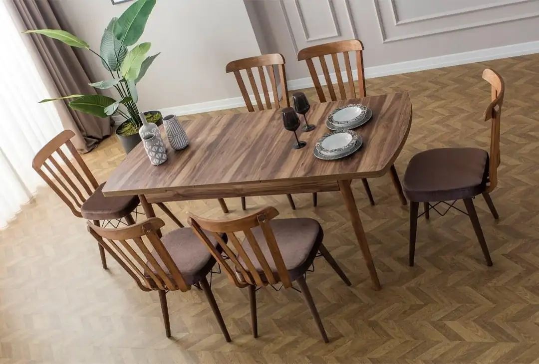 modele scaune din lemn rustice Set masa dining extensibila si 6 scaune maro din lemn Fergana The Home Collection