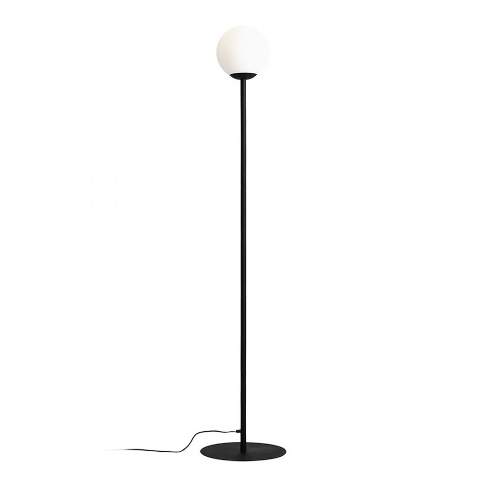 Quiet Object Lampadar negru din metal 162 cm Pinne Quiet Object