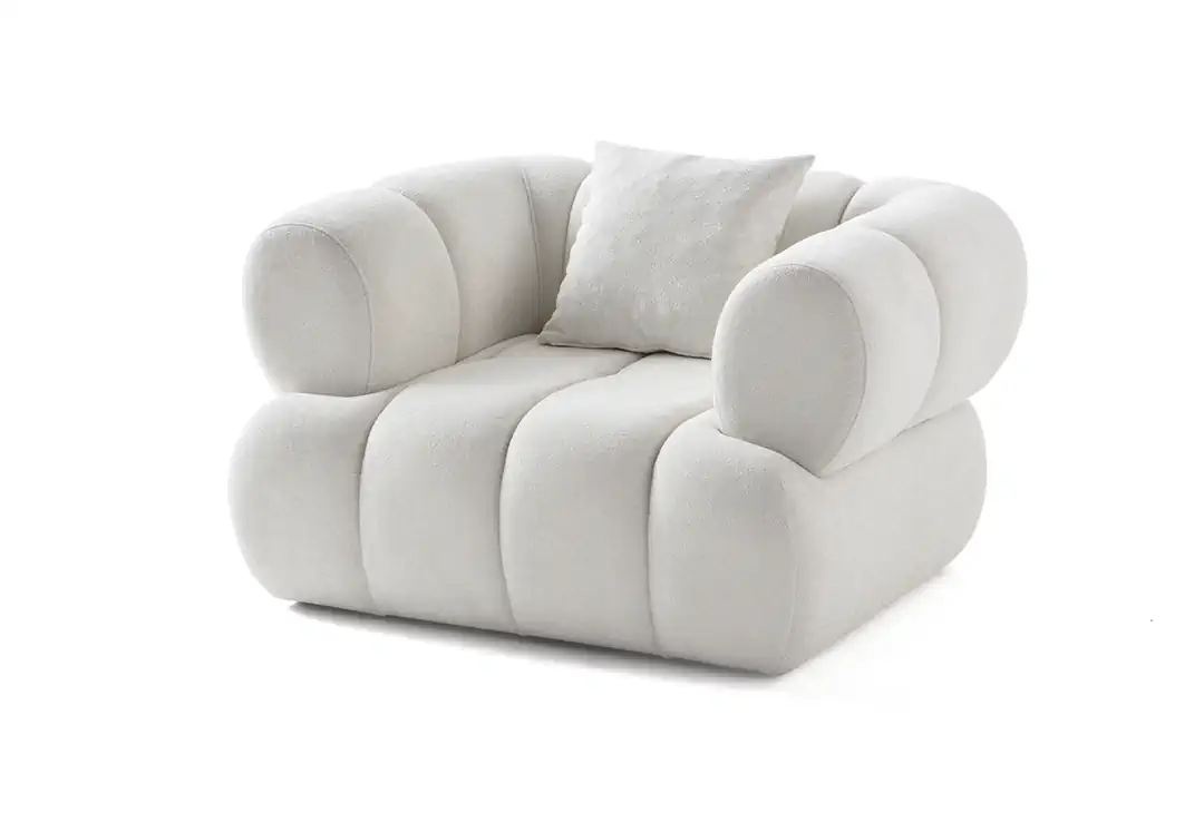 Chairs Fotoliu alb din textil Petra Boucle The Home Collection