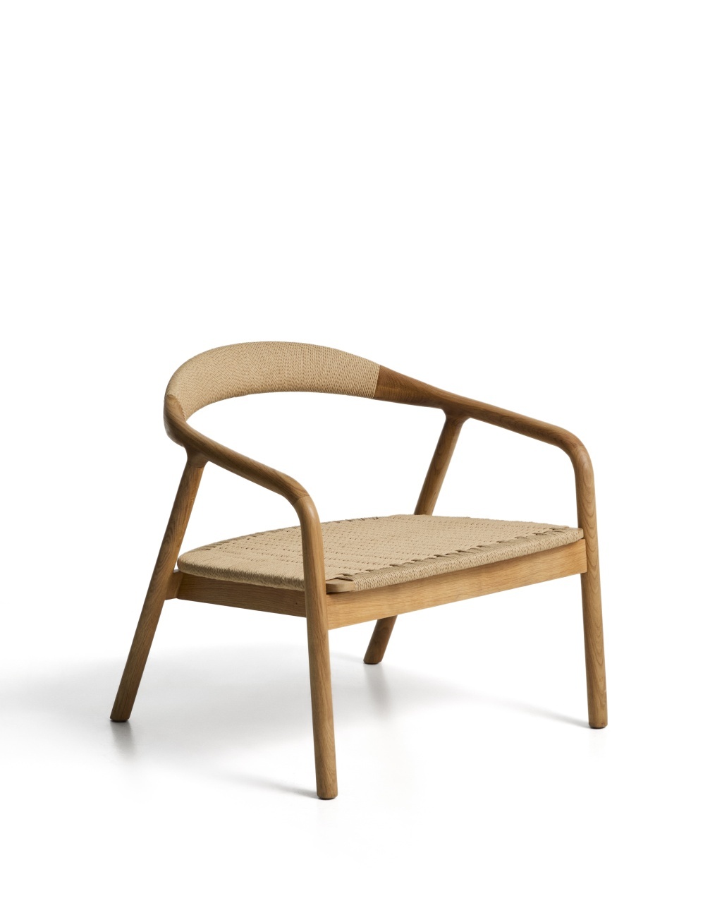 kave taburetes Fotoliu crem/maro deschis din lemn Derile Kave Home