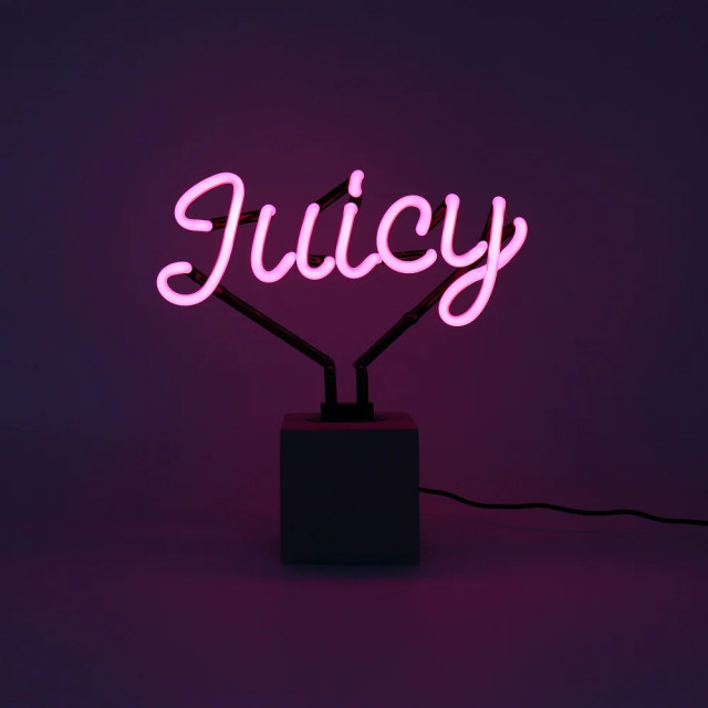 Decoratiune luminoasa roza din neon si beton Juicy Locomocean