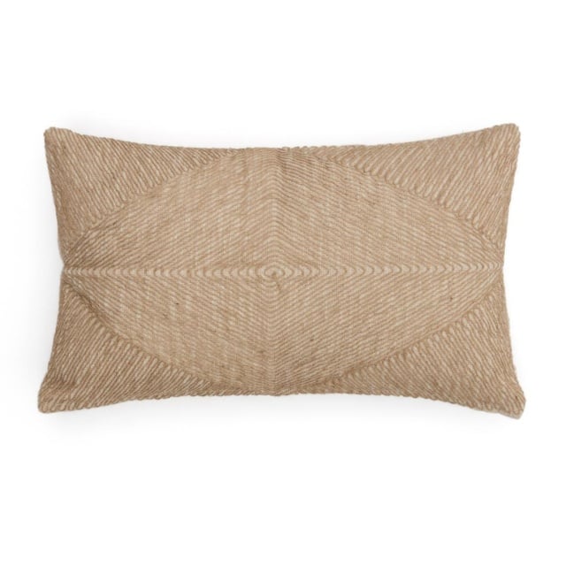 Fata de perna bej din fibre naturale 30x50 cm Nayru Kave Home