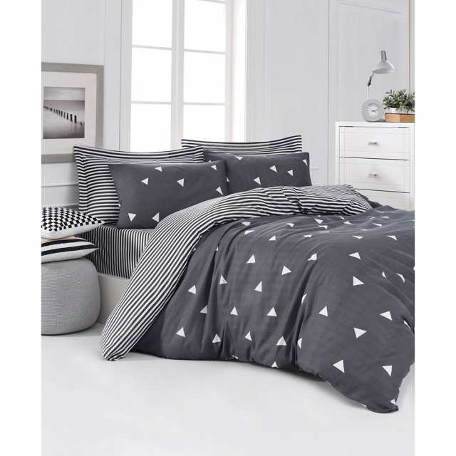 Lenjerie pat gri/alba din bumbac Ucgen Double The Home Collection