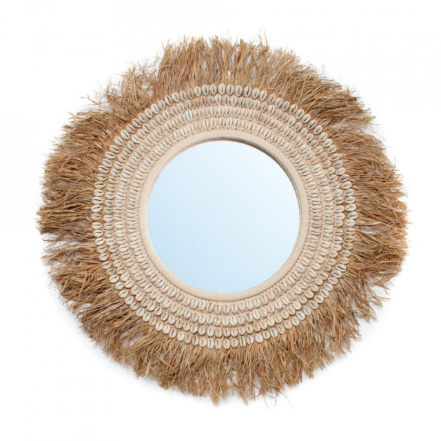 Oglinda rotunda maro/alba din rafie si scoici 75 cm Cowrie Bazar Bizar