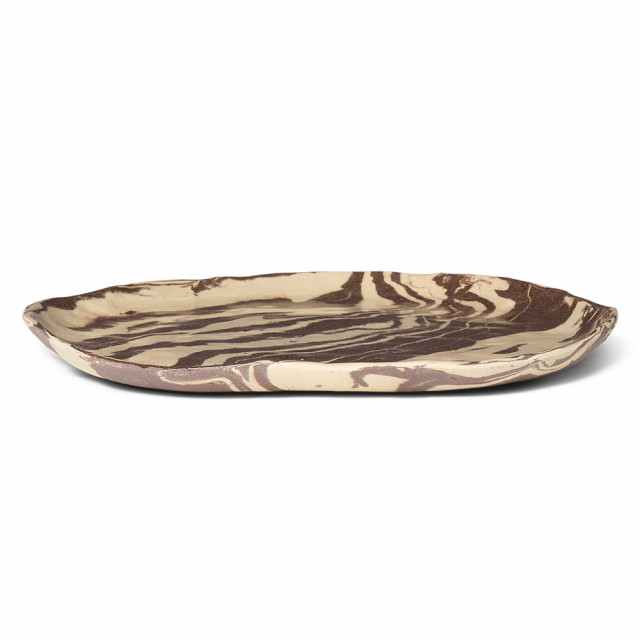 Platou decorativ crem/maro din ceramica 31x34 cm Ryu Ferm Living