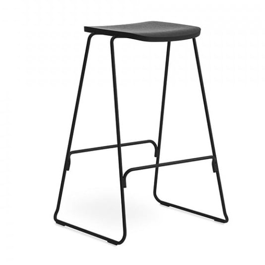 Scaun bar negru din lemn Just Normann Copenhagen