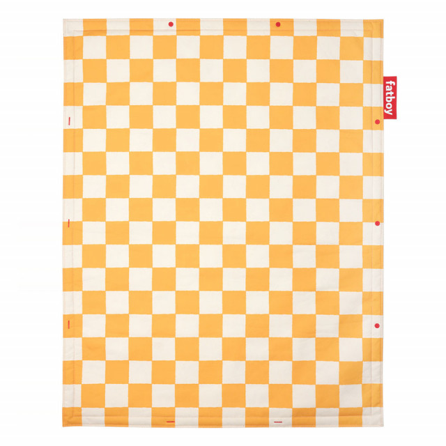 Covor galben/alb din fibre sintetice 140x180 cm Flying Carpet Chess Fatboy