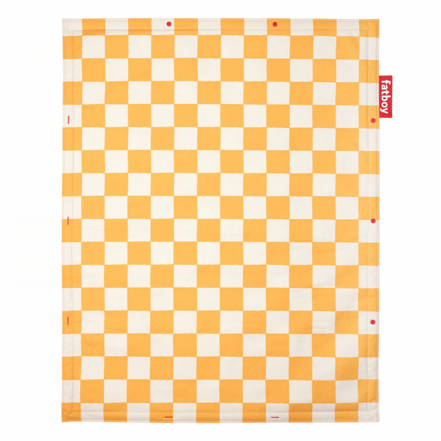 Covor galben/alb din poliester 140x180 cm Flying Carpet Chess Fatboy