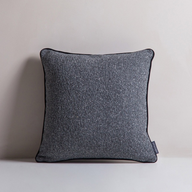 Perna patrata gri din fibre sintetice 45x45 cm Celine Besolux