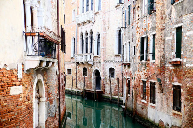 Tapet Venice Rebel Walls