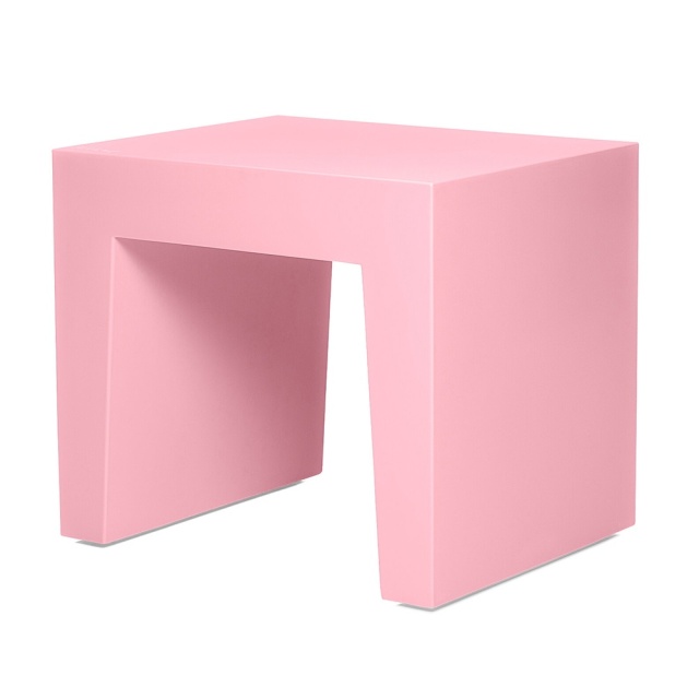 Scaunel exterior roz din plastic Concrete Fatboy