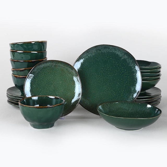 Set de masa 24 piese verzi din ceramica Zumrut The Home Collection
