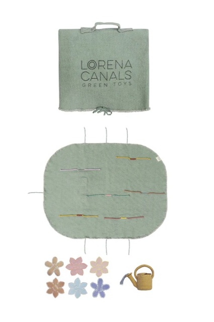 Covor de joaca cu 7 accesorii multicolor din bumbac 50x65 cm Flower Lorena Canals