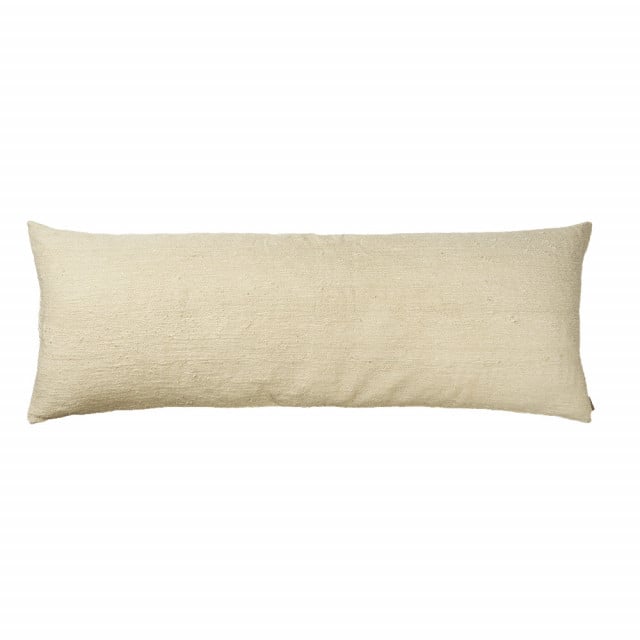 Perna dreptunghiulara crem din fibre sintetice 40x110 cm Nettle Ferm Living