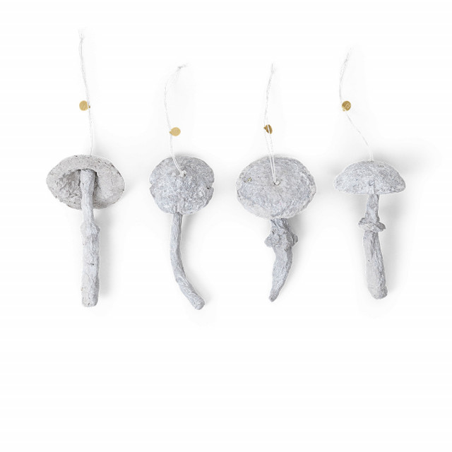 Set 4 decoratiuni suspendabile alb antic din hartie Mushroom Ferm Living