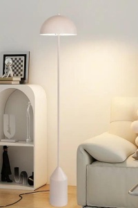 Lampadar alb din metal 160 cm Mushroom The Home Collection