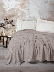 Lenjerie pat bej din fibre Loom Double The Home Collection