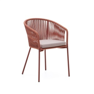 Scaun exterior dining maro din metal Yanet Kave Home