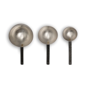 Set 3 recipiente pentru masurat maro alama din metal Obra Ferm Living