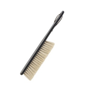 Matura neagra din lemn Cleaning Bloomingville