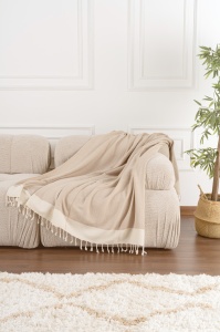 Cuvertura bej din fibre 150x200 cm Baliksirti The Home Collection