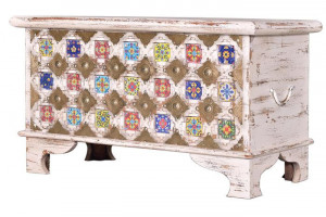 Cufar multicolor din lemn Bakhra Giner y Colomer
