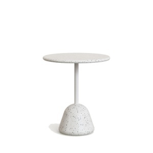 Masa dining exterior alba din ciment 70 cm Saura Kave Home