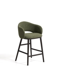 Scaun bar din textil verde Maina Chenille Black Wood Kave Home