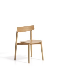 Scaun dining maro deschis din lemn Evera Kave Home