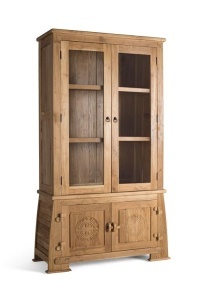 Vitrina maro din lemn 186 cm Simple Giner y Colomer