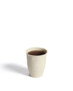 Ceasca bej din ceramica 9x11 cm Nale Kave Home