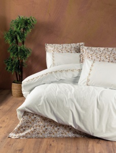 Lenjerie pat maro scortisoara din bumbac Polite Double The Home Collection