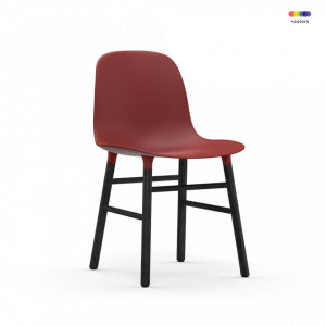 Scaun dining rosu/negru din polipropilena si lemn Form Normann Copenhagen
