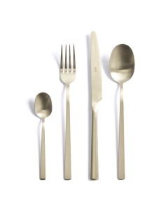 Set 16 tacamuri aurii din metal Dilora Kave Home