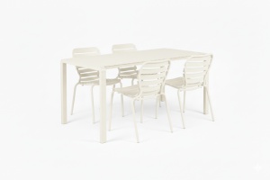 Set masa dining si 4 scaune exterior albe din metal Vondel Large Chair Zuiver