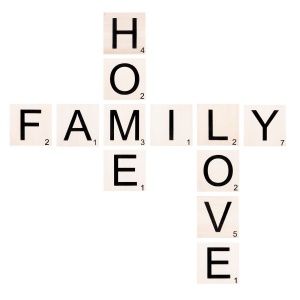 Decoratiune de perete neagra/alba din lemn 95x95 cm Scrabble Set - 4 The Home Collection