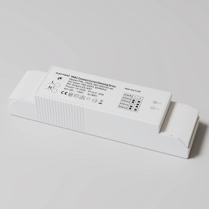 Driver dimabil alb din plastic Triac 500 Maytoni