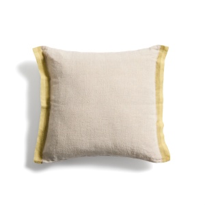 Fata de perna bej/galbena din fibre naturale 45x45 cm Disea Kave Home