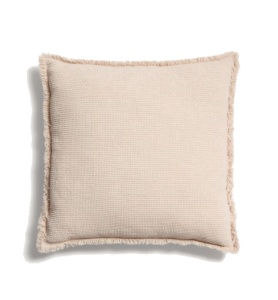 Fata de perna ecru din bumbac 45x45 cm Meral Kave Home