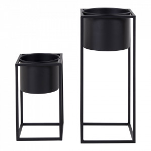 Set 2 ghivece cu suport negre din metal Marla House Nordic