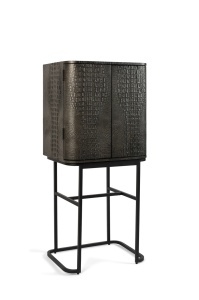 Dulap bar maro/negru din metal Ava Morgana Bold Monkey