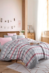 Patura rosie/gri din fibre 180x220 cm Warm Soft Double The Home Collection