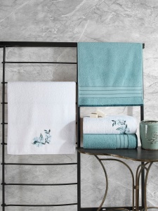Set 4 prosoape alb/verde menta din bumbac 50x90 cm Hamam Setı The Home Collection