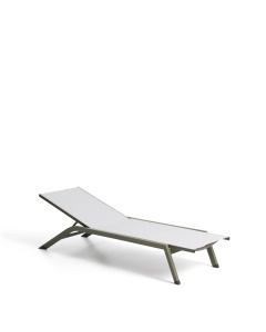 Sezlong verde din metal Capraia Kave Home