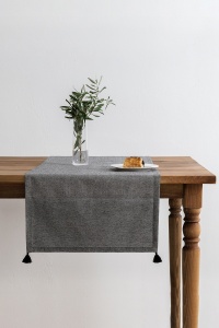 Traversa de masa neagra din fibre 50x150 cm Selendi The Home Collection