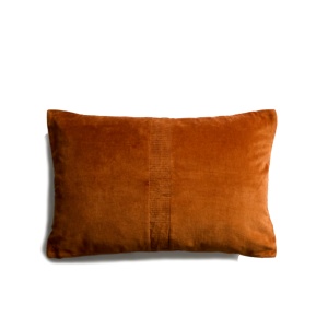Fata de perna portocalie din catifea 30x50 cm Tavre Kave Home