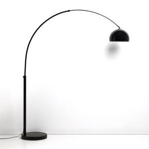 Lampadar negru din metal 160 cm Madali Kave Home